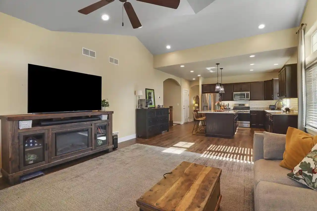 5th image of 4753 S Cottage Lane Lane, Pleasant Prairie, WI 53158 | MLS# 1970229