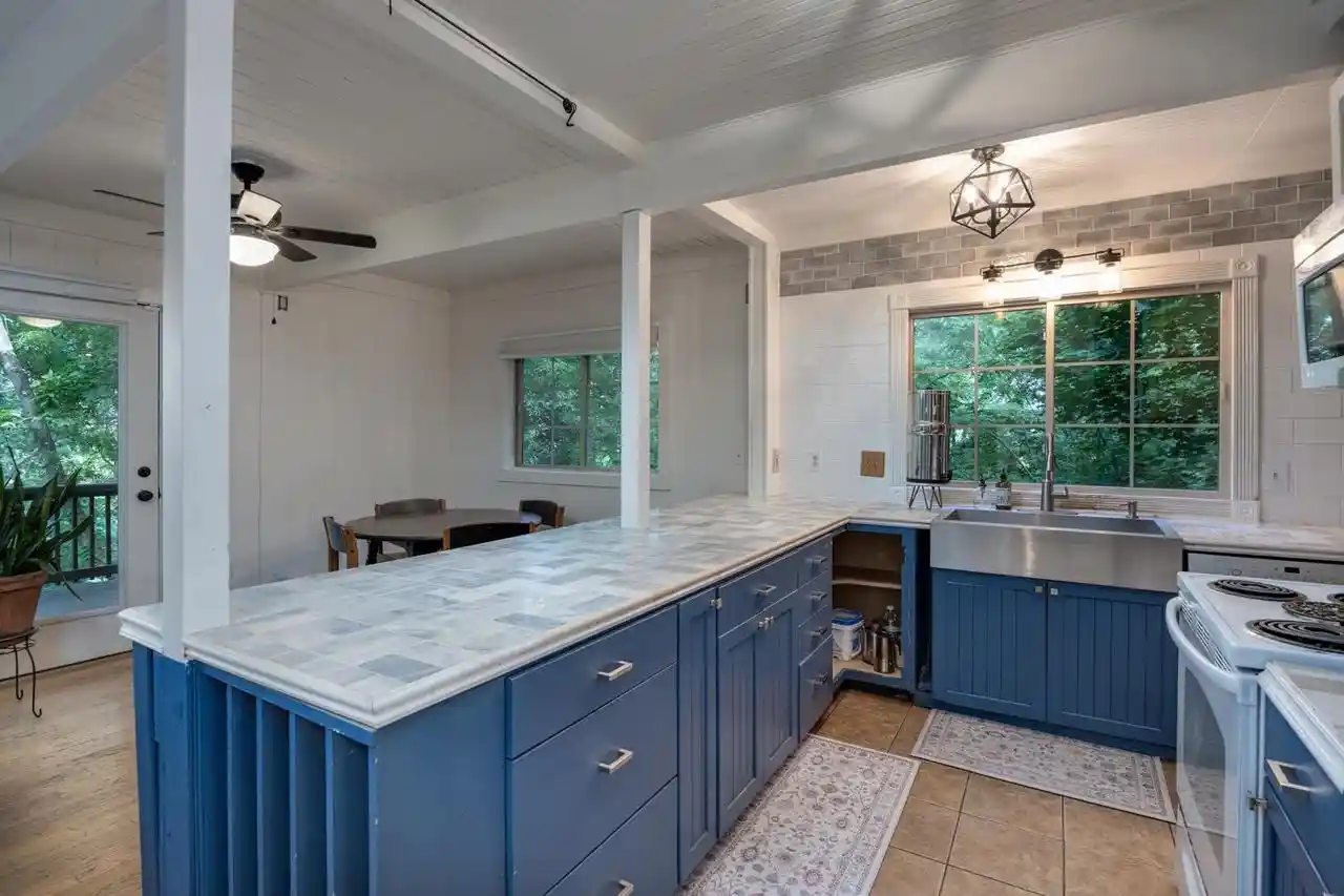 Photo 4 of Single family home for sale at 199 Oakwood St, Williams Bay, WI 53191 | MLS# 2027358 | Listing updated on 2026-10-27