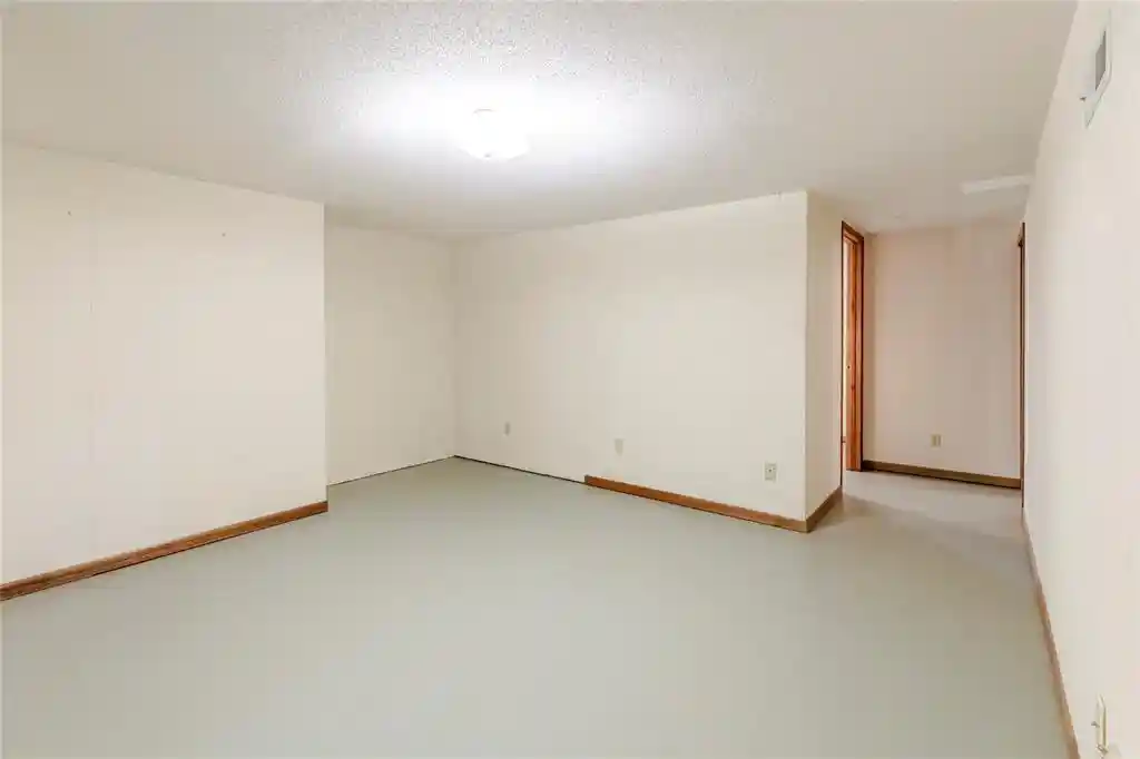 3rd image of 2836 Kelly Pl Pl, Eau Claire, WI 54701 | MLS# 1600669