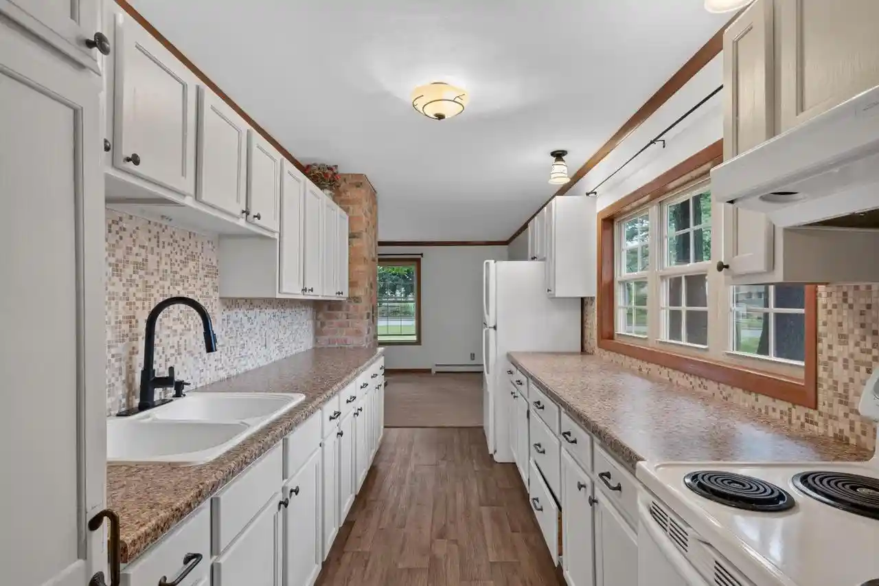 4th image of 3051 Shady Lane Lane, Wisconsin Rapids, WI 54494 | MLS# 22603090