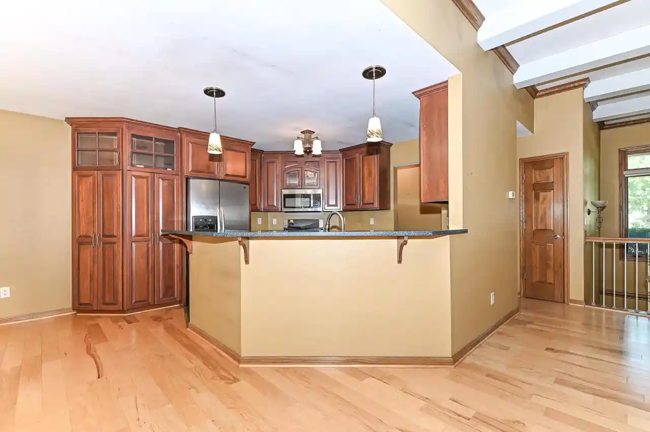 3rd image of 422 Eastern Trail Trail, Mukwonago, WI 53149 | MLS# 1970231
