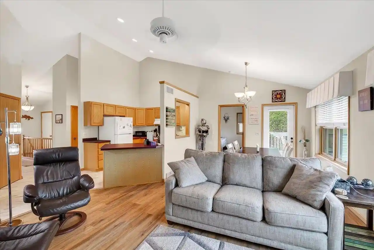26th image of 358 Concord Dr Dr, Oregon, WI 53575 | MLS# 2027361
