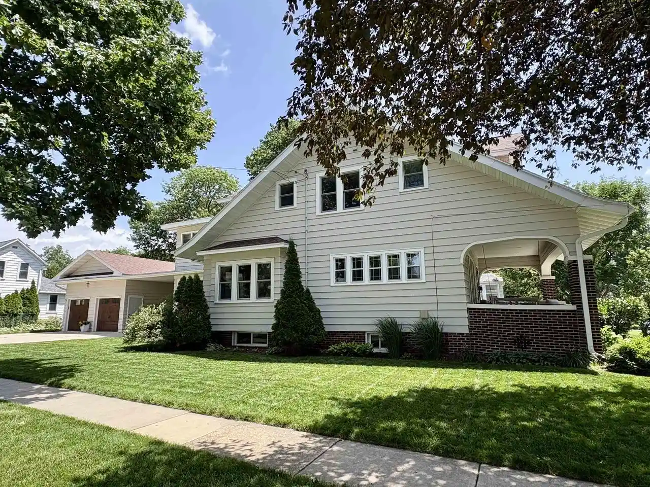 2nd image of 7226 Hubbard Avenue Avenue, Middleton, WI 53562 | MLS# 2027365