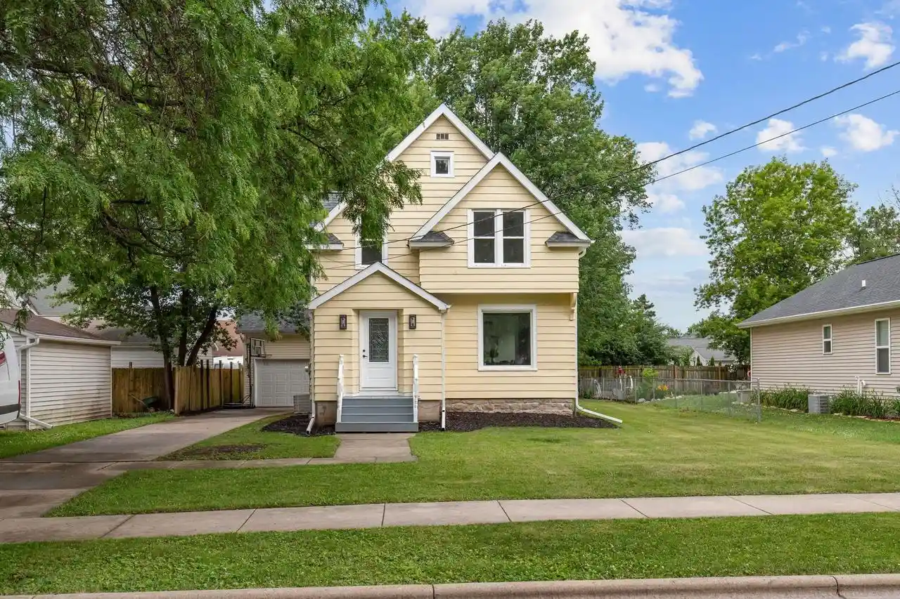 1st image of 308 4th Street Street, Neenah, WI 54956 | MLS# 50328527