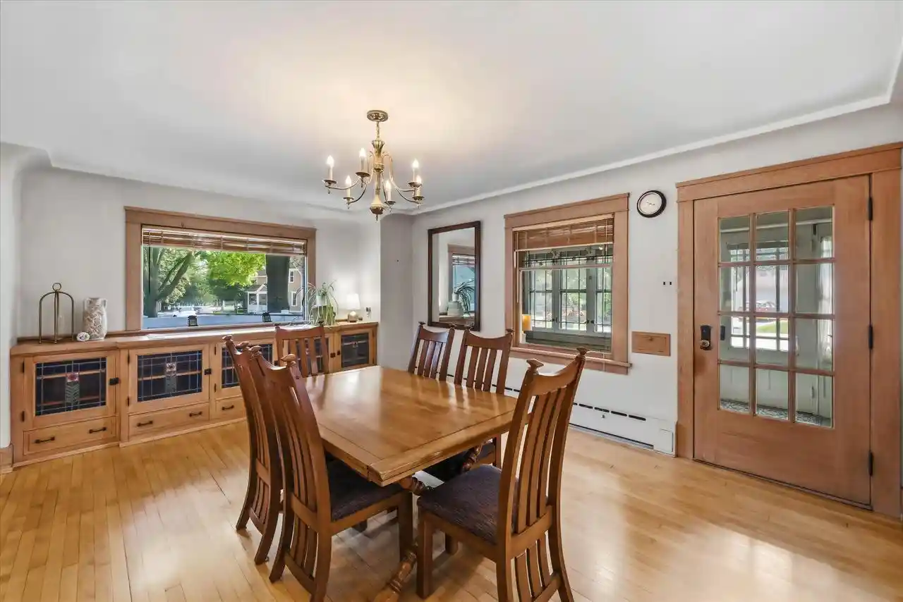 3rd image of W65N780 Washington Avenue Avenue, Cedarburg, WI 53012 | MLS# 1970250