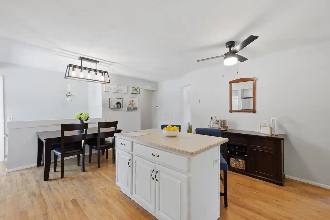 3rd image of 4717 Leo Dr Dr, Madison, WI 53716 | MLS# 2027368