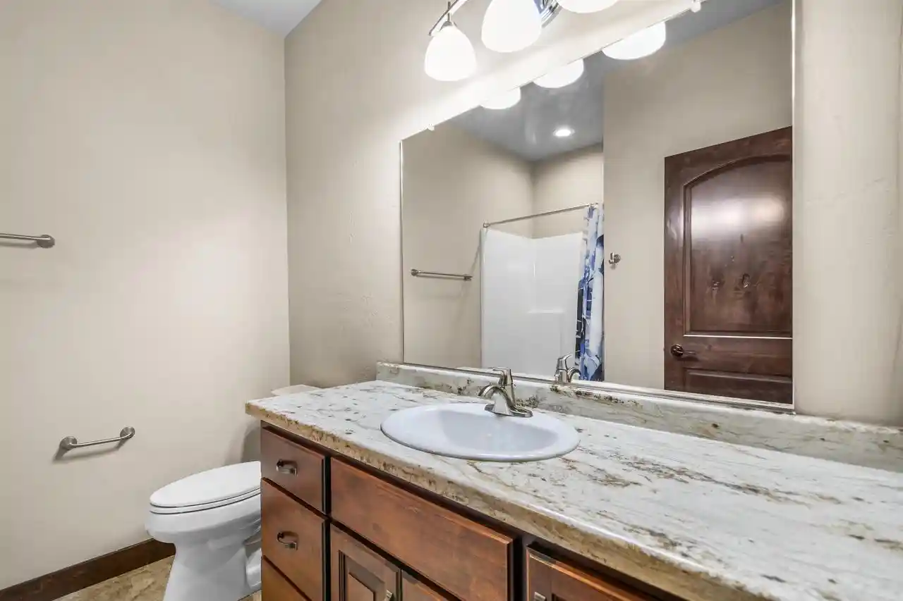 2nd image of 1270 Cameron Circle Circle, Neenah, WI 54956 | MLS# 50328553