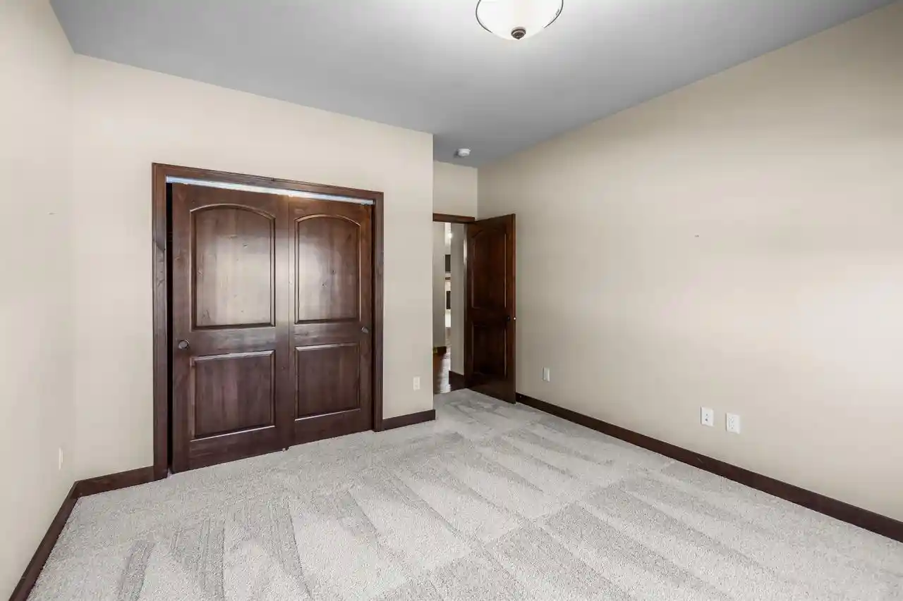 5th image of 1270 Cameron Circle Circle, Neenah, WI 54956 | MLS# 50328553