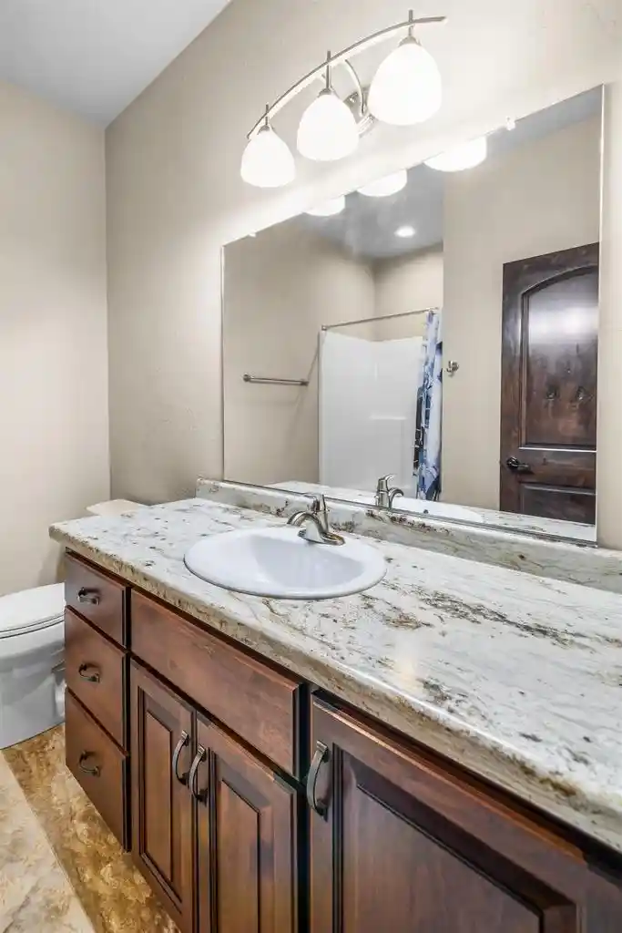 37th image of 1270 Cameron Circle Circle, Neenah, WI 54956 | MLS# 50328553