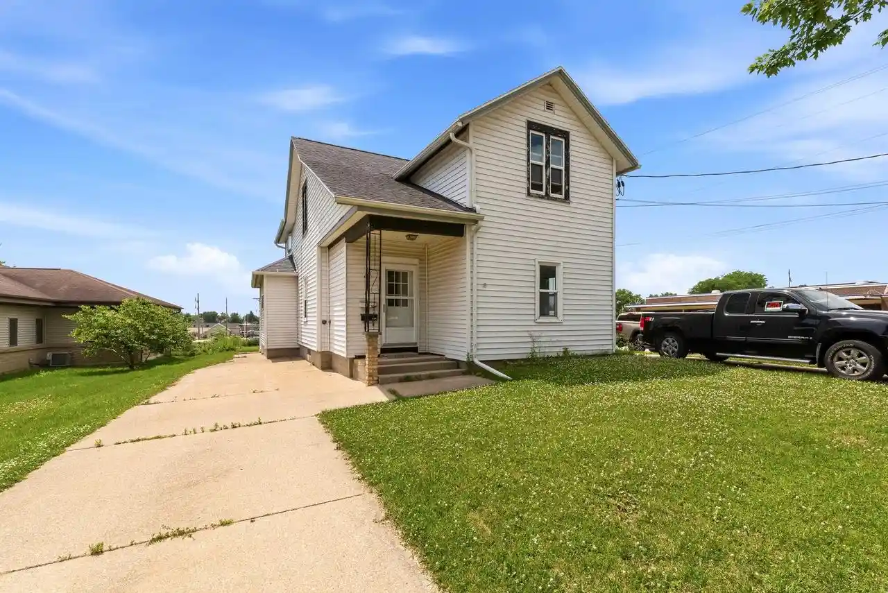 Homes for sale in Beaver Dam, WI | 115 E Mackie Street Street, Beaver Dam, WI 53916 | MLS# 2027379