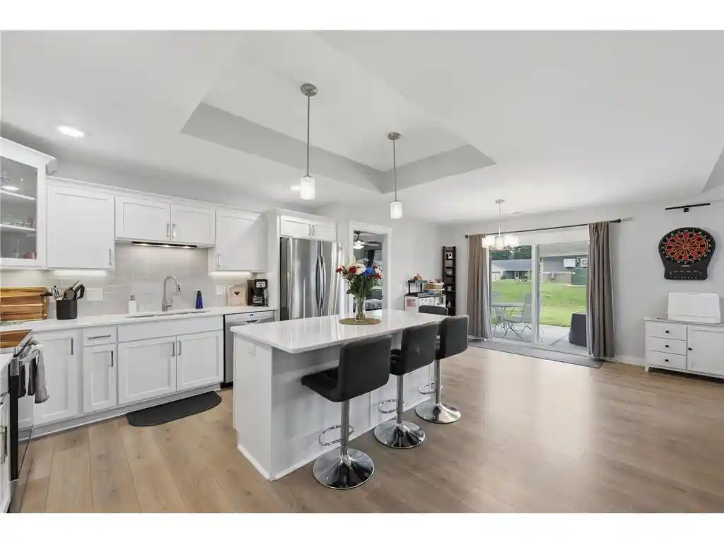 4th image of 1581 Keanan Lane Lane, Altoona, WI 54720 | MLS# 7093842
