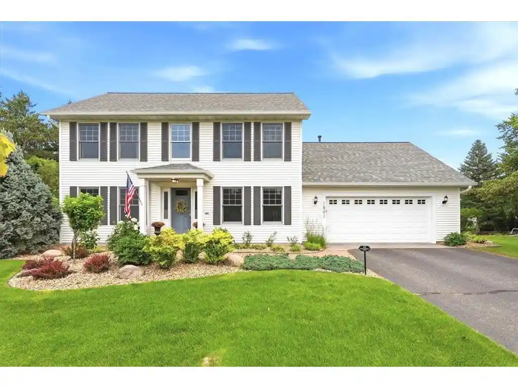 1st image of 1801 Grey Fox Lane Lane, Hudson, WI 54016 | MLS# 7079116
