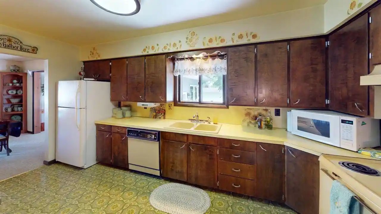 Homes for sale in Spencer, WI | 704 S Lasalle Street Street, Spencer, WI 54484 | MLS# 22603097