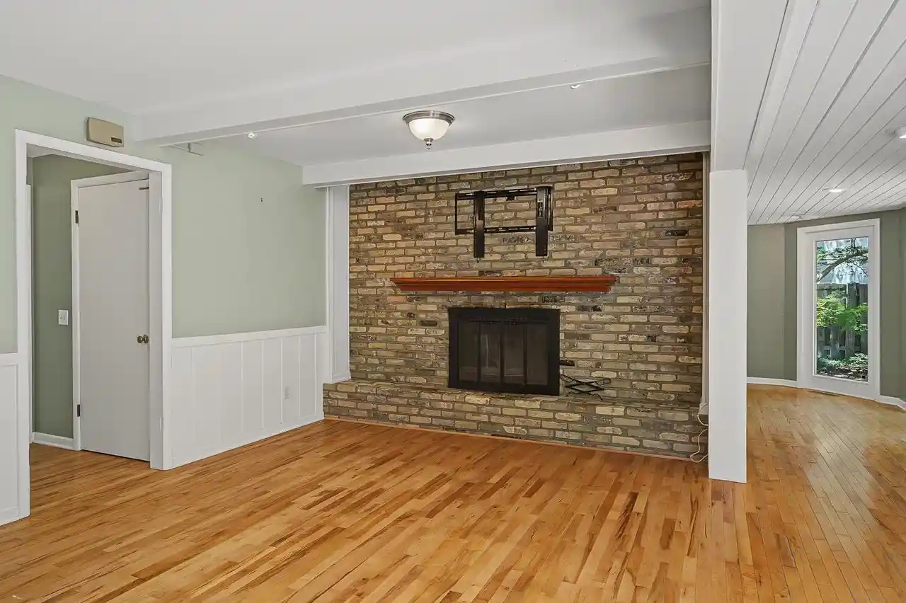 5th image of 101 Carillon Dr Dr, Madison, WI 53705 | MLS# 2027392