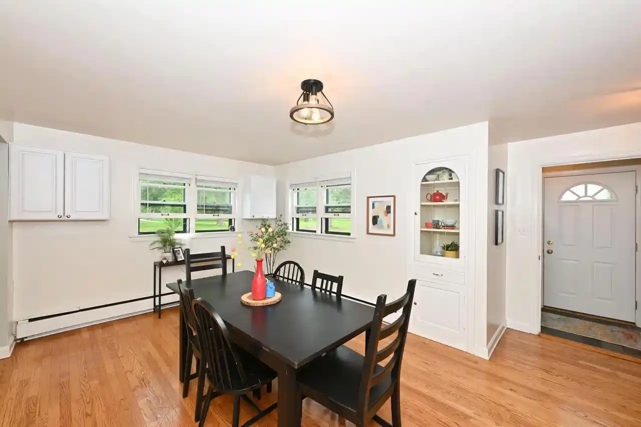 36th image of 1933 W Donges Bay Road Road, Mequon, WI 53092 | MLS# 1970279
