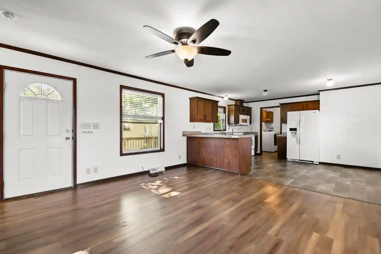 31st image of 808 Charles Lane Lane, Stoughton, WI 53589 | MLS# 2027393