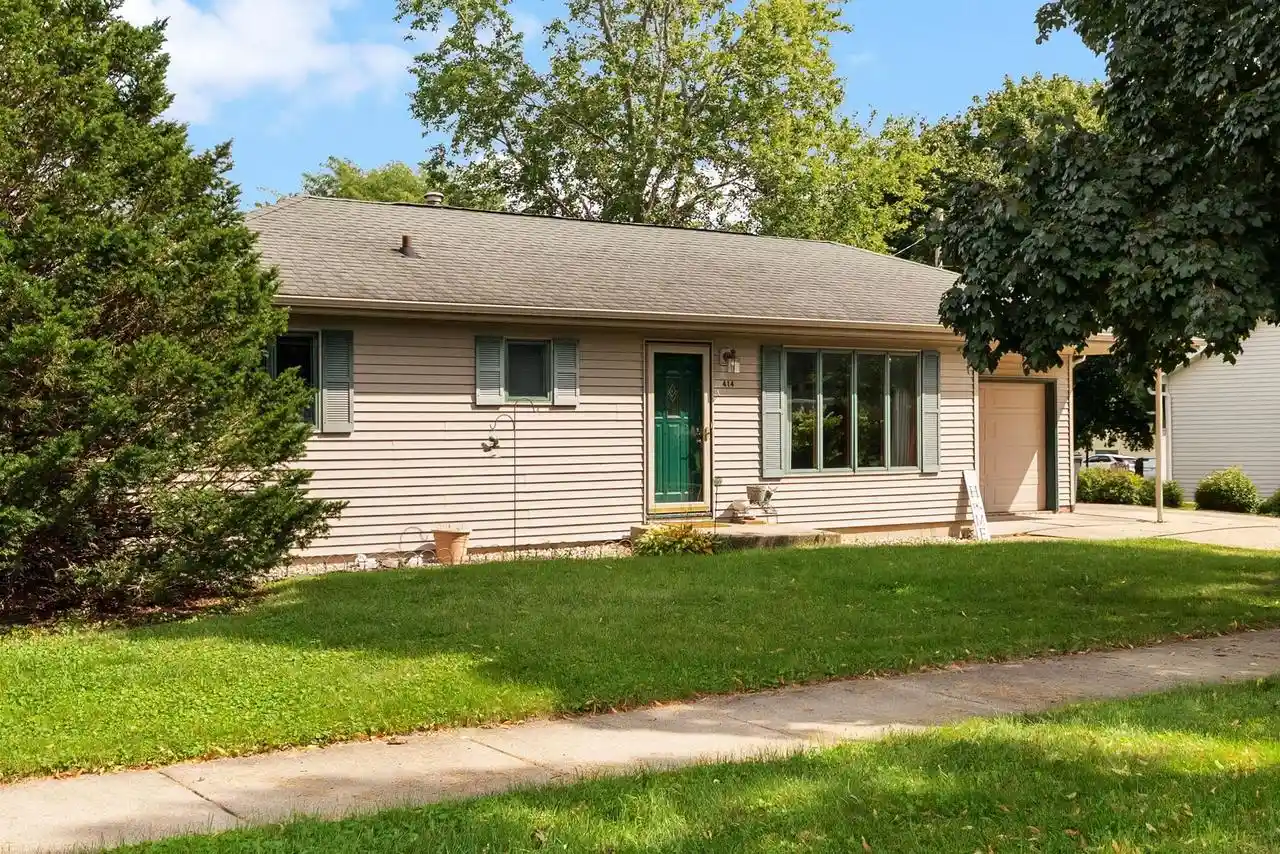 Photo 1 of Single family home for sale at 414 26th Avenue, Monroe, WI 53566 | MLS# 2027394 | Listing updated on 2026-09-14