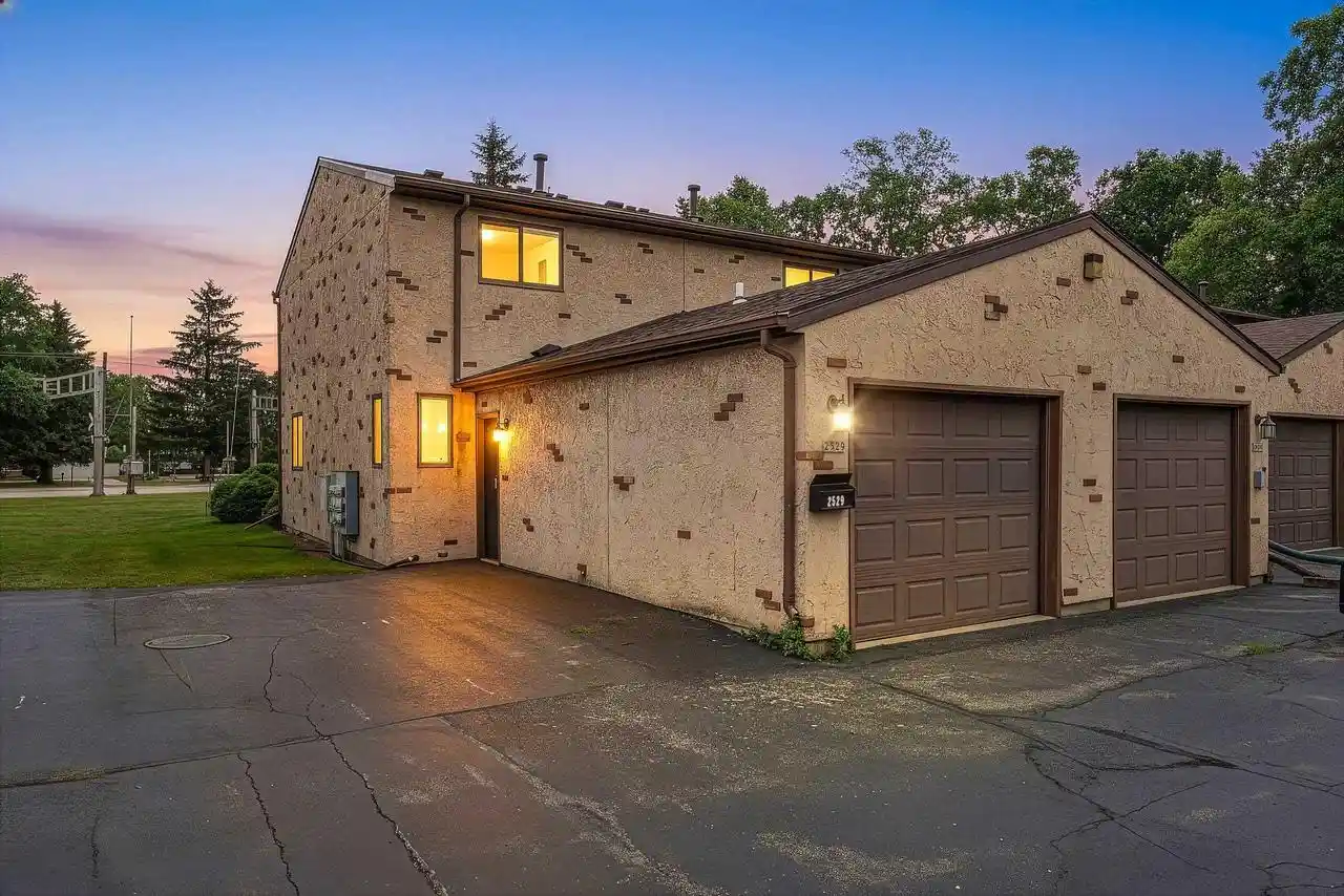 1st image of 2529 Fond Du Lac Road Road, Oshkosh, WI 54902 | MLS# 50328578
