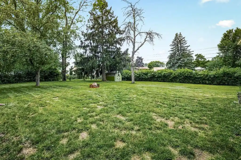 43rd image of 1602 Drury Court Court, Eau Claire, WI 54703 | MLS# 1602937
