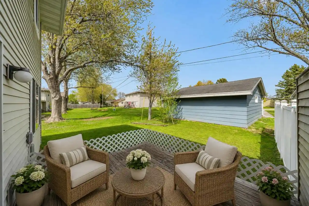 Photo 4 of Single family home for sale at 722 N Hawthorne Dr Dr, Appleton, WI 54915 | MLS# 50328598 | Listing updated on 2026-09-20