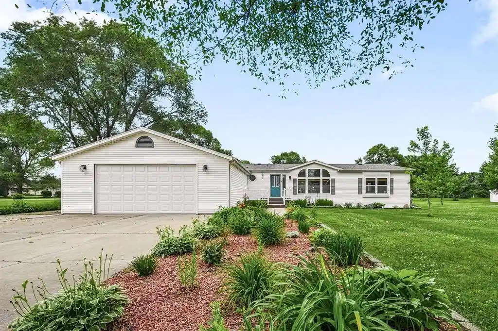 Homes for sale in Chippewa Falls, WI | 8301 131st, Chippewa Falls, WI 54729 | MLS# 1602945