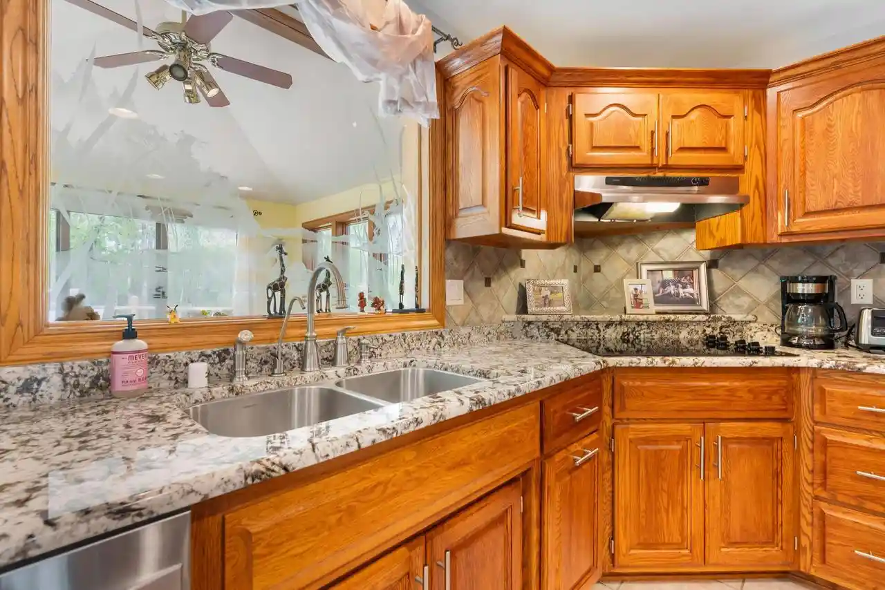 Homes for sale in Hortonville, WI | W8678 Hillview Road Road, Hortonville, WI 54944 | MLS# 50328597