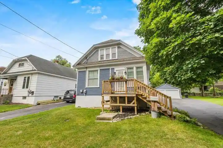 Homes for sale in Sturgeon Bay, WI | 17 S Geneva Avenue Avenue, Sturgeon Bay, WI 54235 | MLS# 50328595