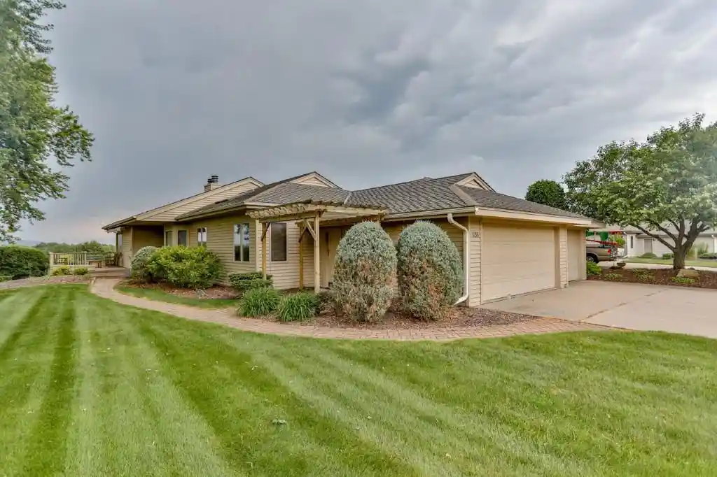 1st image of 1135 Easthill Pl Pl, Wausau, WI 54403 | MLS# 22603109