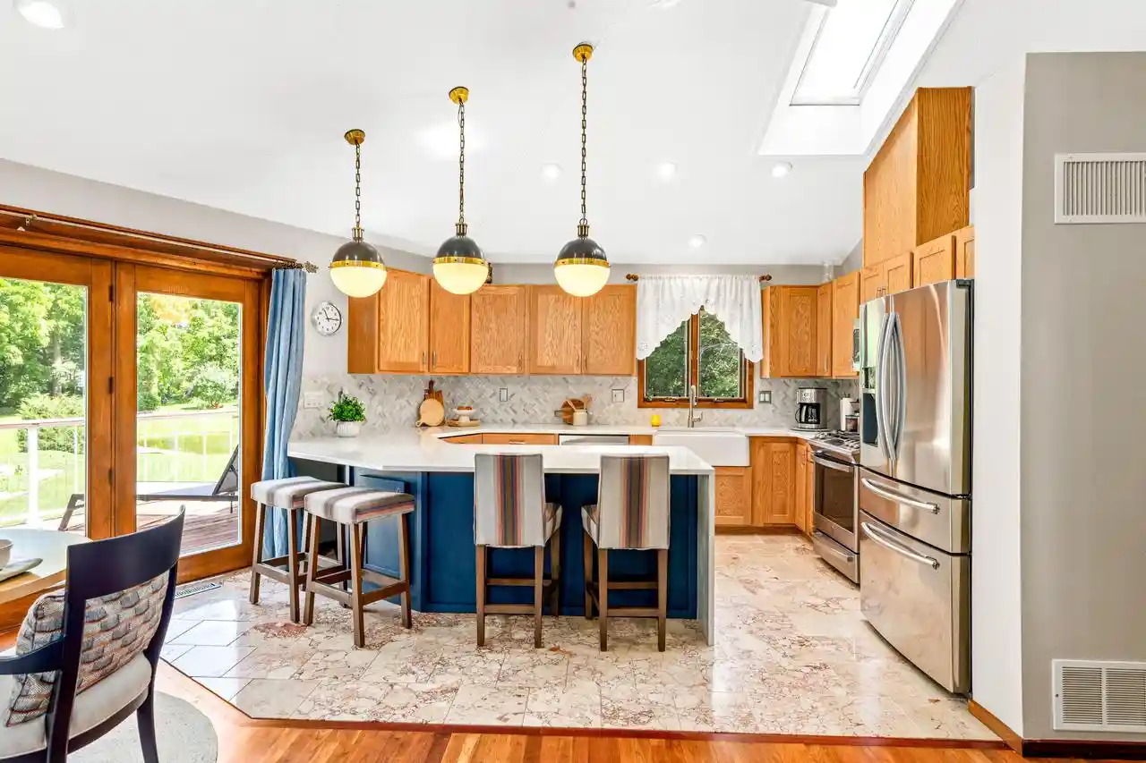5th image of 24026 W Oakwood Lane Lane, Kansasville, WI 53139 | MLS# 1970324