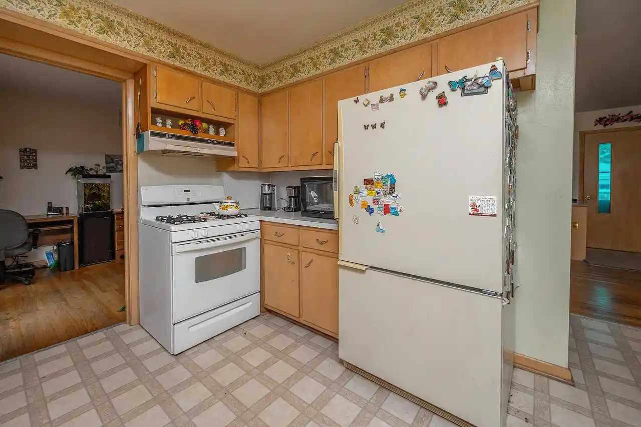 28th image of 1515 Sandy Lane Lane, Watertown, WI 53098 | MLS# 1970325