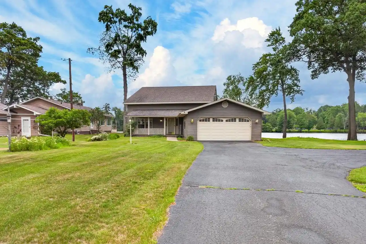 1st image of 530 E Park Dr Dr, Peshtigo, WI 54157 | MLS# 50328608