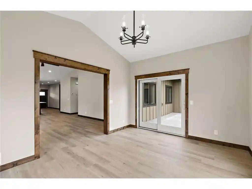 5th image of 1043 Legend Lane Lane, River Falls, WI 54022 | MLS# 7104266