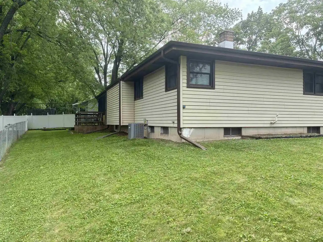 Photo 2 of Single family home for sale at 1002 Monica Lane Lane, Madison, WI 53704 | MLS# 2027422 | Listing updated on 2026-09-04