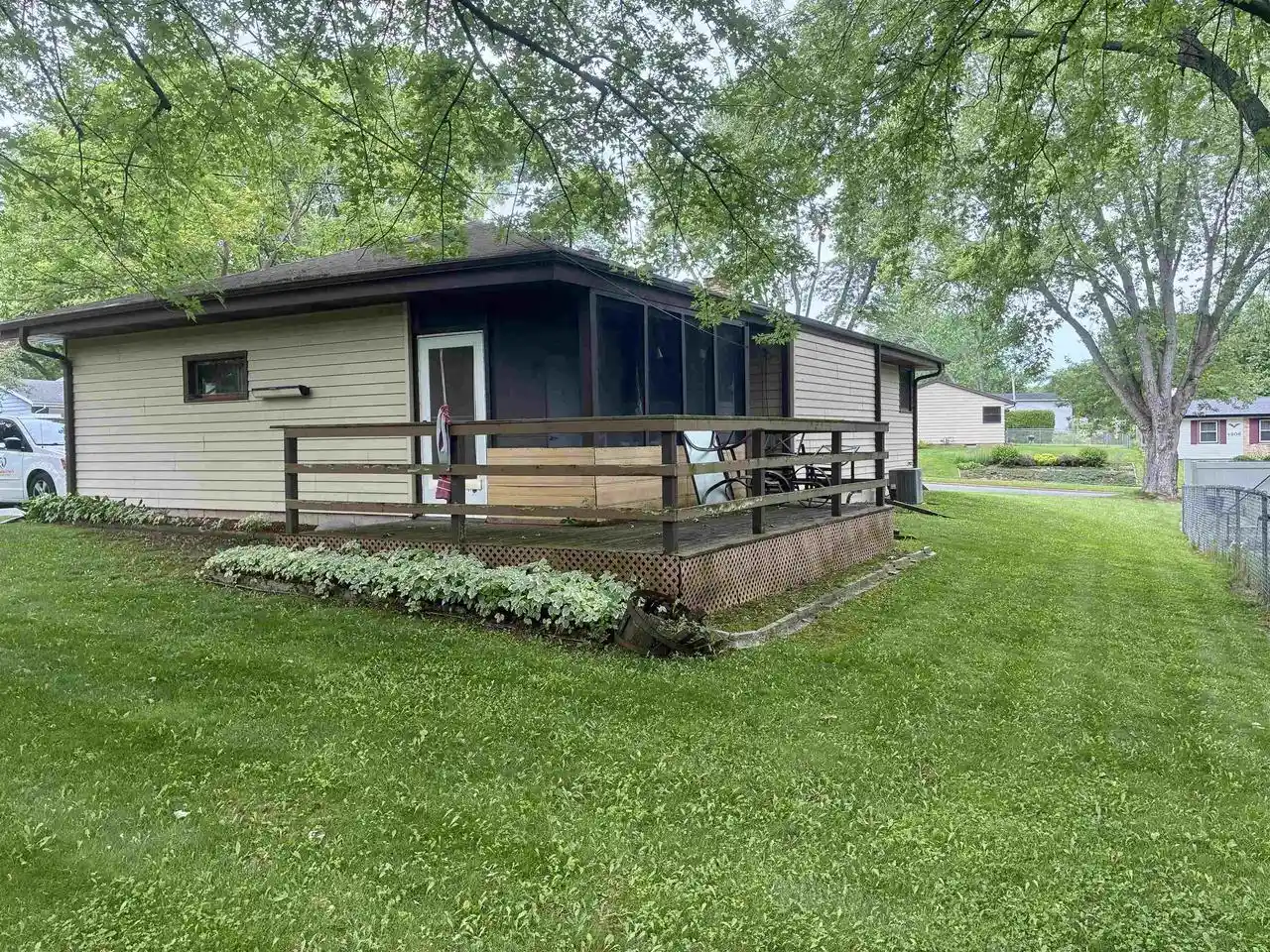 Photo 3 of Single family home for sale at 1002 Monica Lane Lane, Madison, WI 53704 | MLS# 2027422 | Listing updated on 2026-09-04