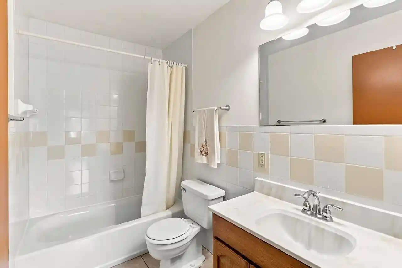 4th image of 2834 Commercial Avenue Avenue, Madison, WI 53704 | MLS# 2027428