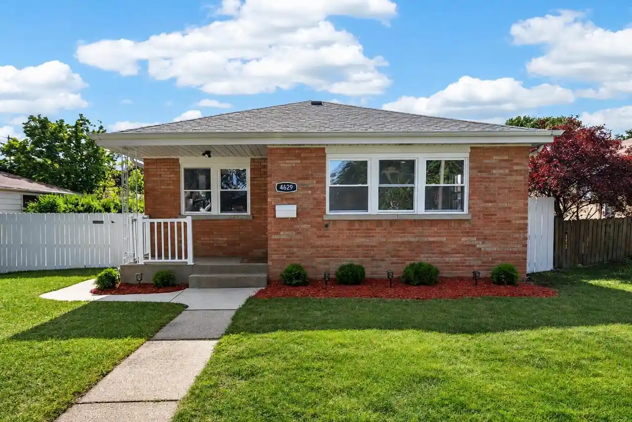 Photo 1 of Single family home for sale at 4629 N 77th Street Street, Milwaukee, WI 53218 | MLS# 1970347 | Listing updated on 2026-09-03