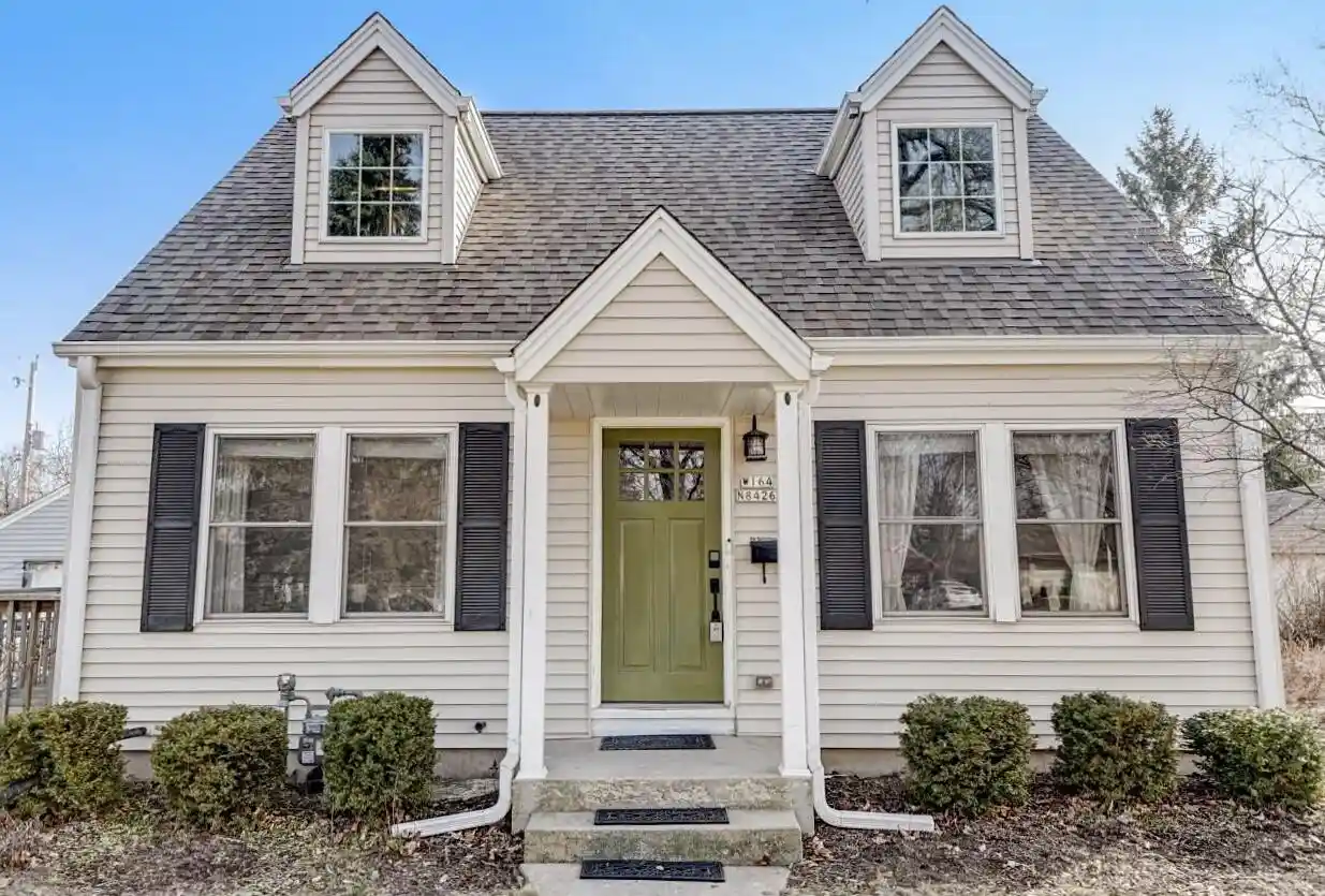 1st image of W164n8426 Hiawatha Avenue Avenue, Menomonee Falls, WI 53051 | MLS# 1970352