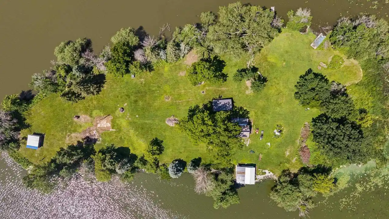 5th image of N8874 Axe Head Island, Beaver Dam, WI 53916 | MLS# 2027441