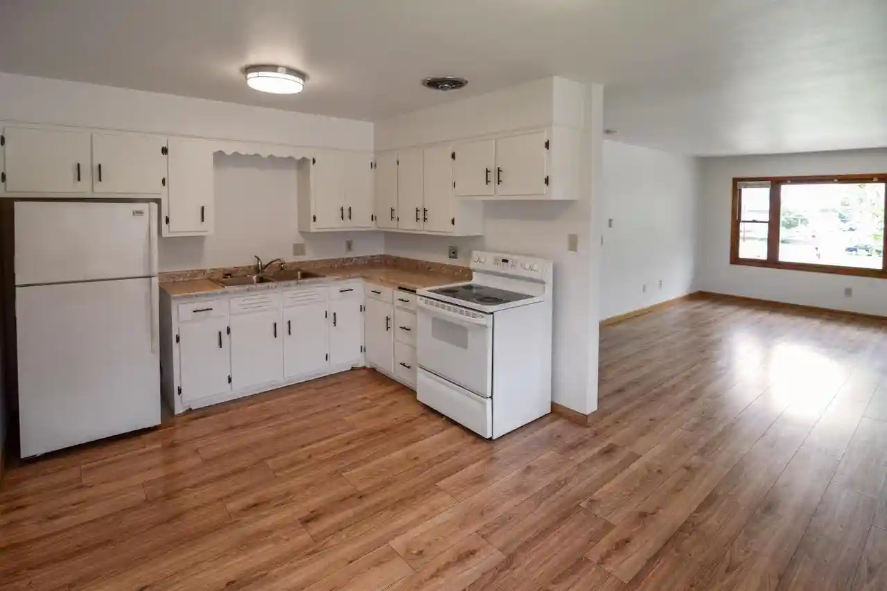 13th image of 701 Pinecrest Dr Dr, Madison, WI 53714 | MLS# 2027442