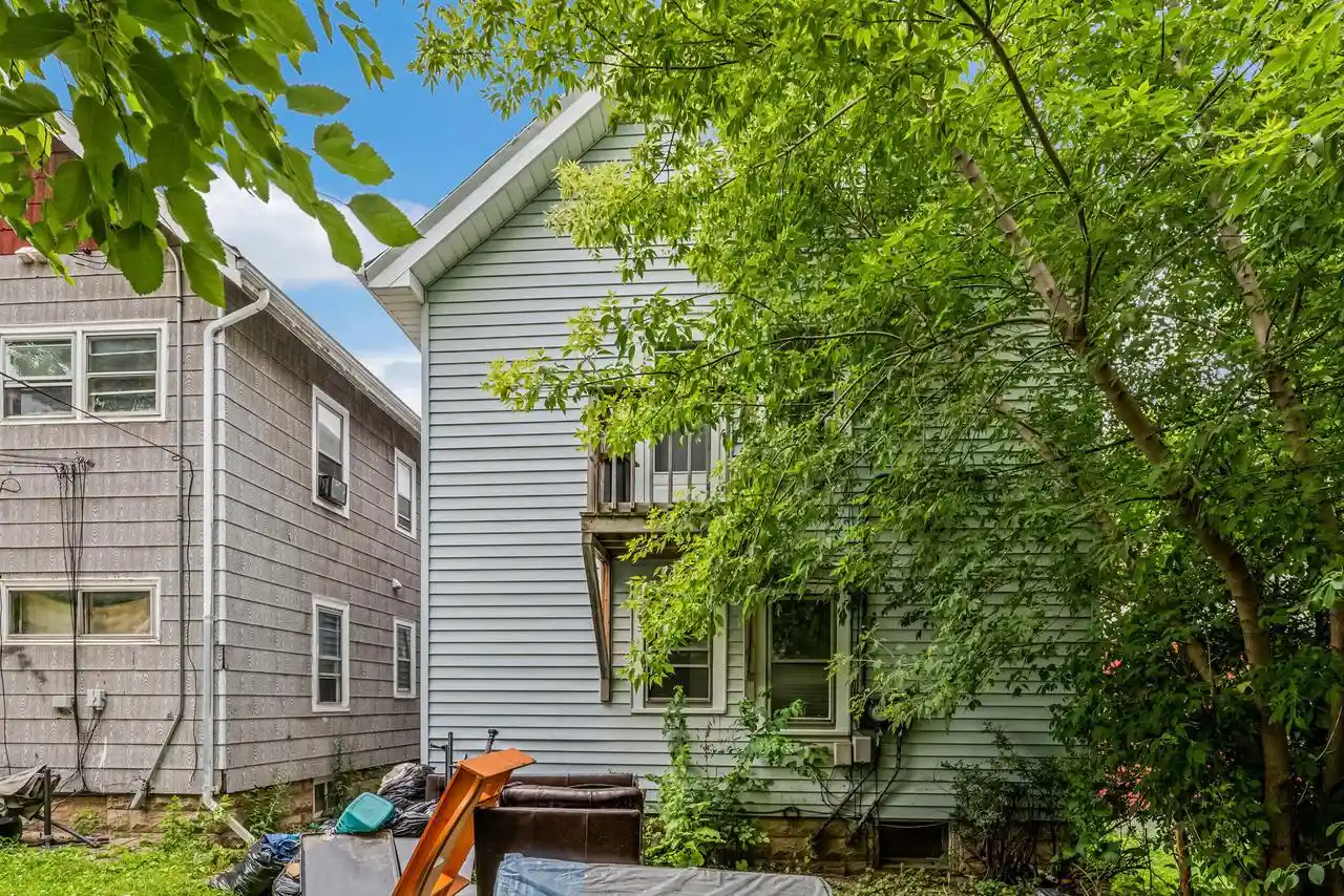 Listing Photo 4 - Condo for sale in building located at 1504 S 81st St St, West Allis, WI 53214 - Unit #1506