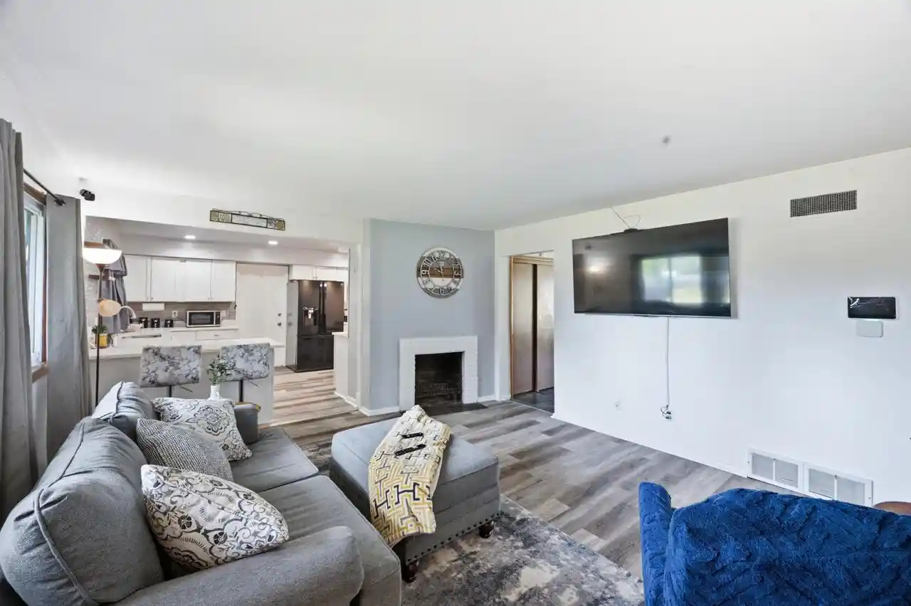 Homes for sale in Brown Deer, WI | 9050 N Silver Brook Lane Lane, Brown Deer, WI 53223 | MLS# 1970369