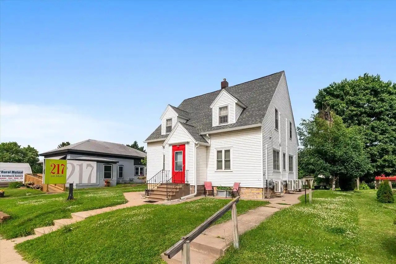 Homes for sale in Viroqua, WI | 217 N Main Street Street, Viroqua, WI 54665 | MLS# 1970373