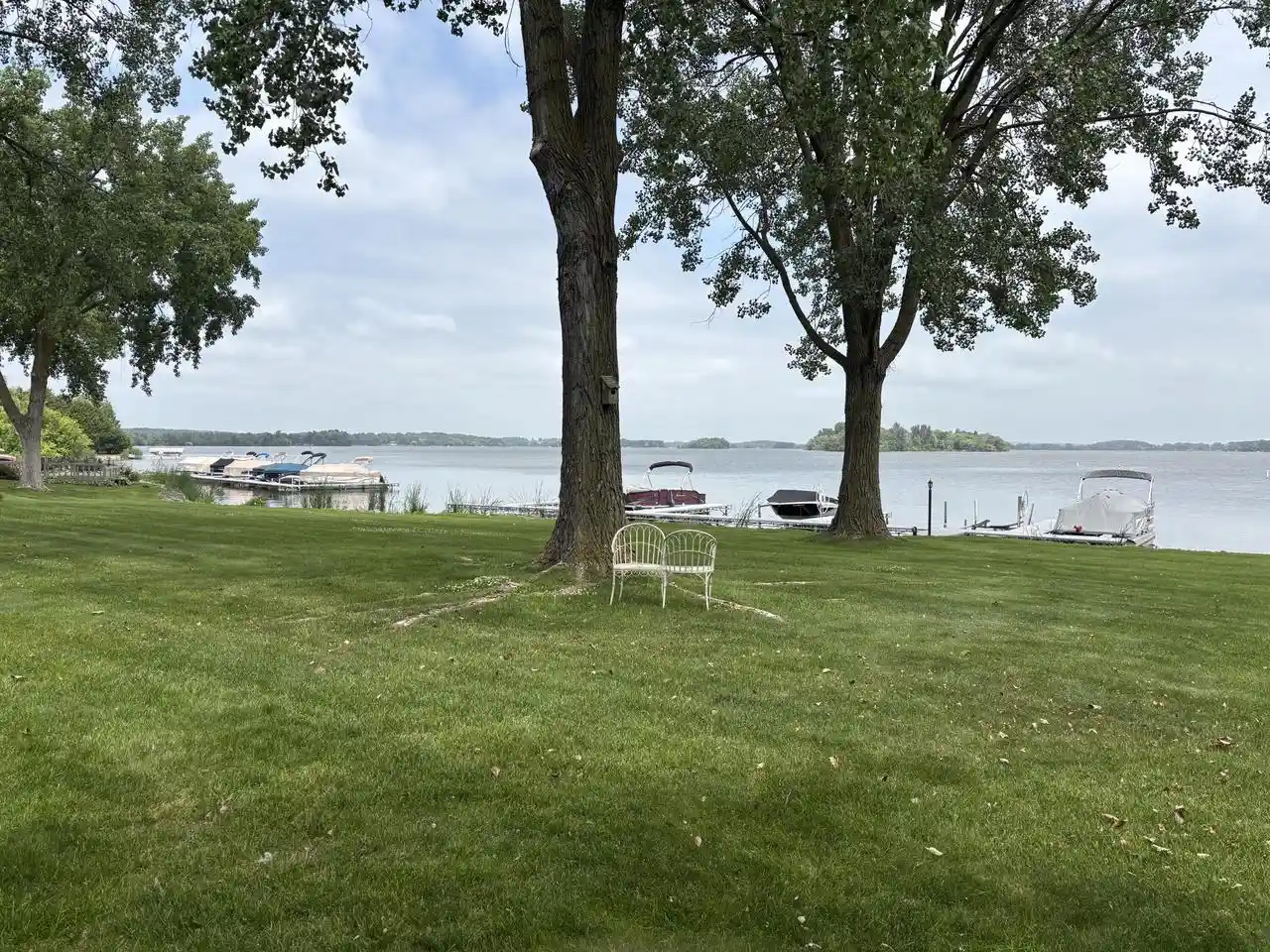 Homes for sale in Hustisford, WI | 717 E Lakeview Rd Rd, Hustisford, WI 53034