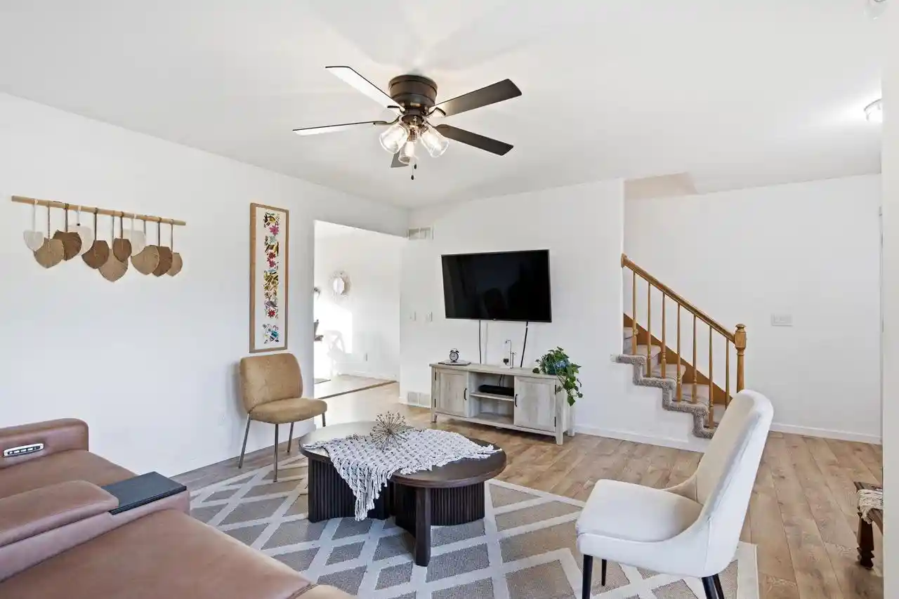 3rd image of 913 N Clover Lane Lane #C, Cottage Grove, WI 53527 | MLS# 2027449