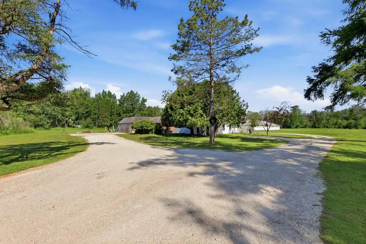 3rd image of 3220 10Th Street Street, Two Rivers, WI 54241 | MLS# 1970389