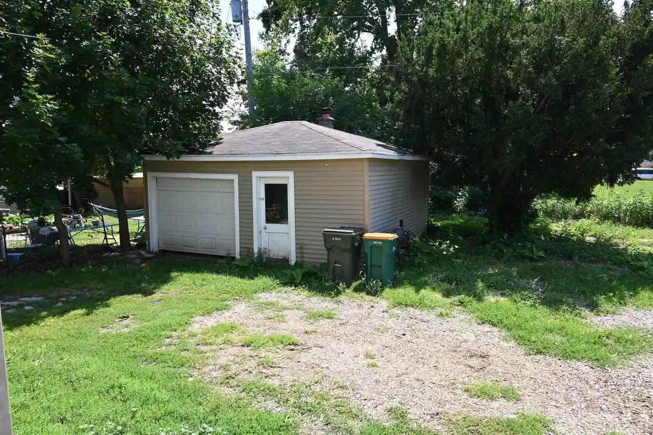 Photo 3 of Single family home for sale at 140 Hamilton Pl Pl, Fond Du Lac, WI 54935 | MLS# 50328587 | Listing updated on 2026-09-23