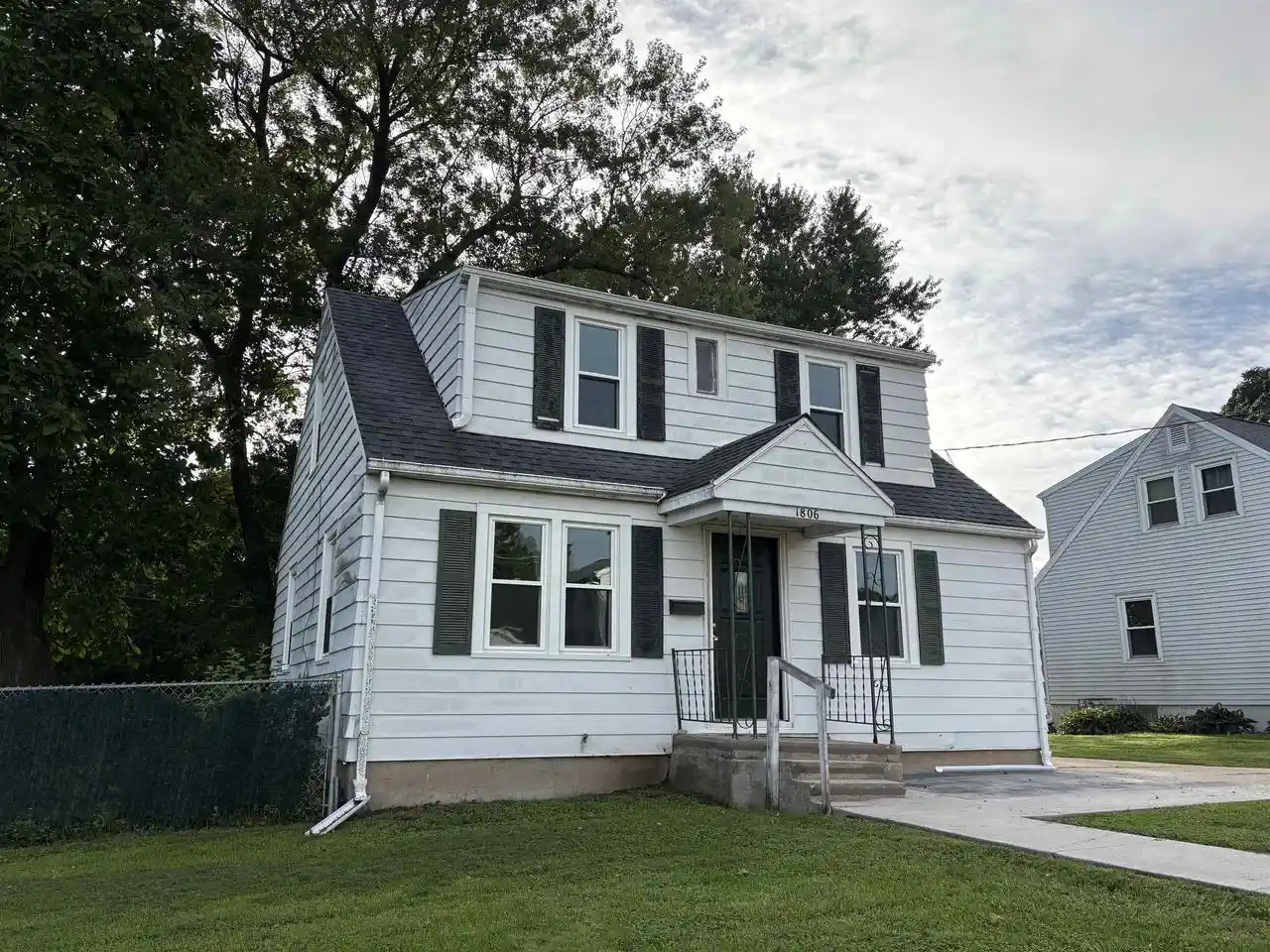 Photo 1 of Single family home for sale at 1806 17th Avenue, Monroe, WI 53566 | MLS# 2027453 | Listing updated on 2026-09-25