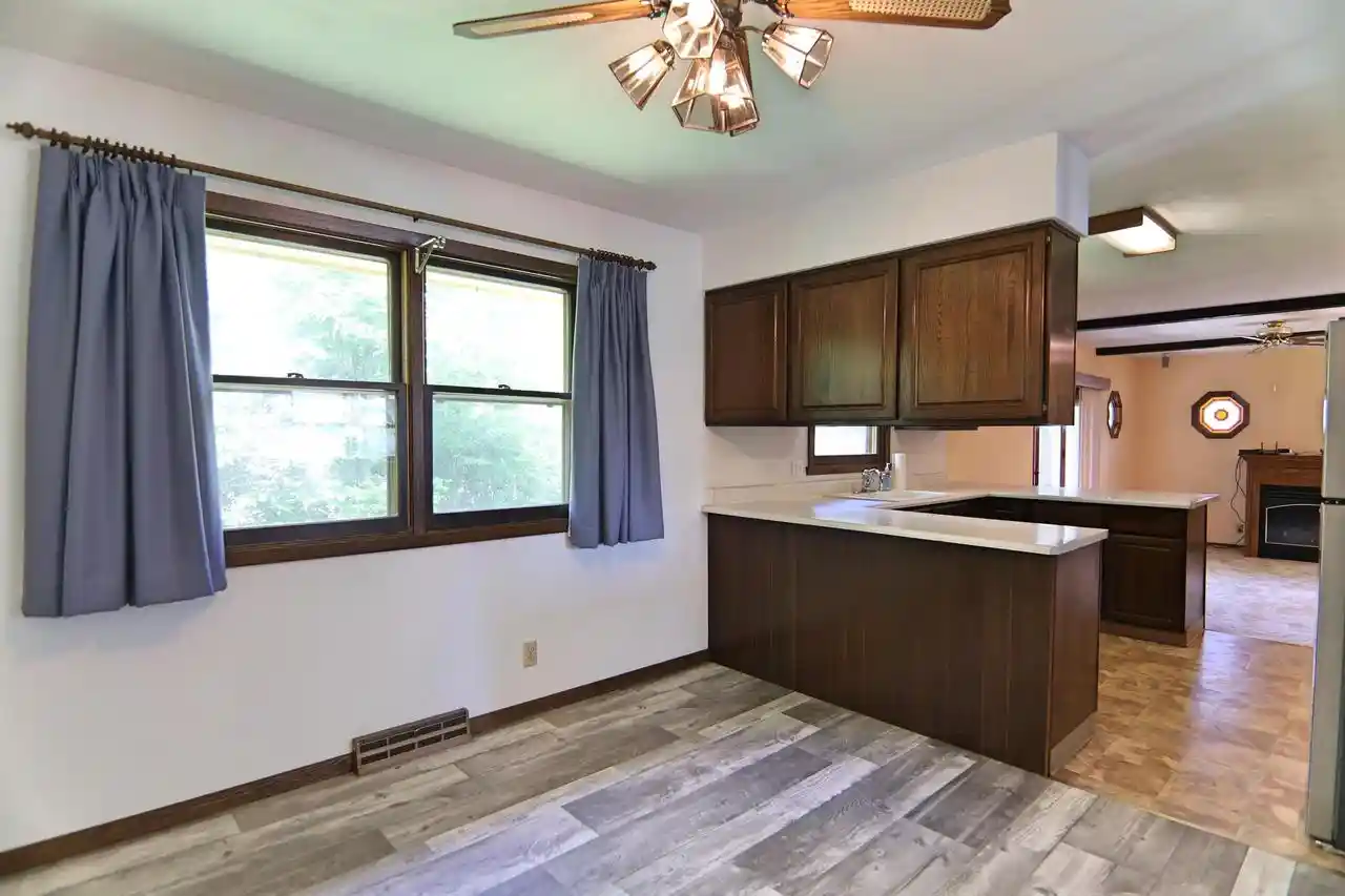 32nd image of 1109 Ontario Dr Dr, Janesville, WI 53545 | MLS# 2027457