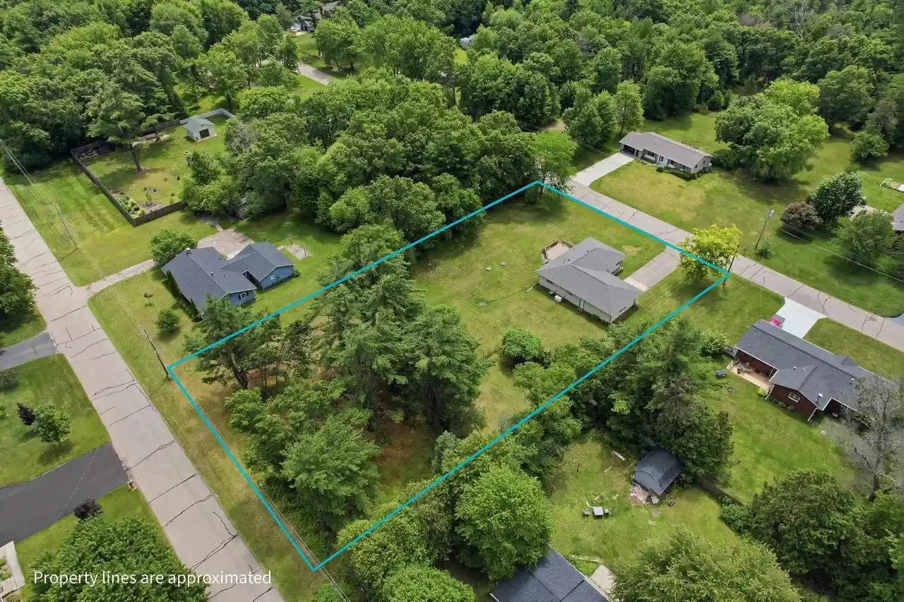 3rd image of 5321 Wyatt Avenue Avenue, Wisconsin Rapids, WI 54494 | MLS# 22603116