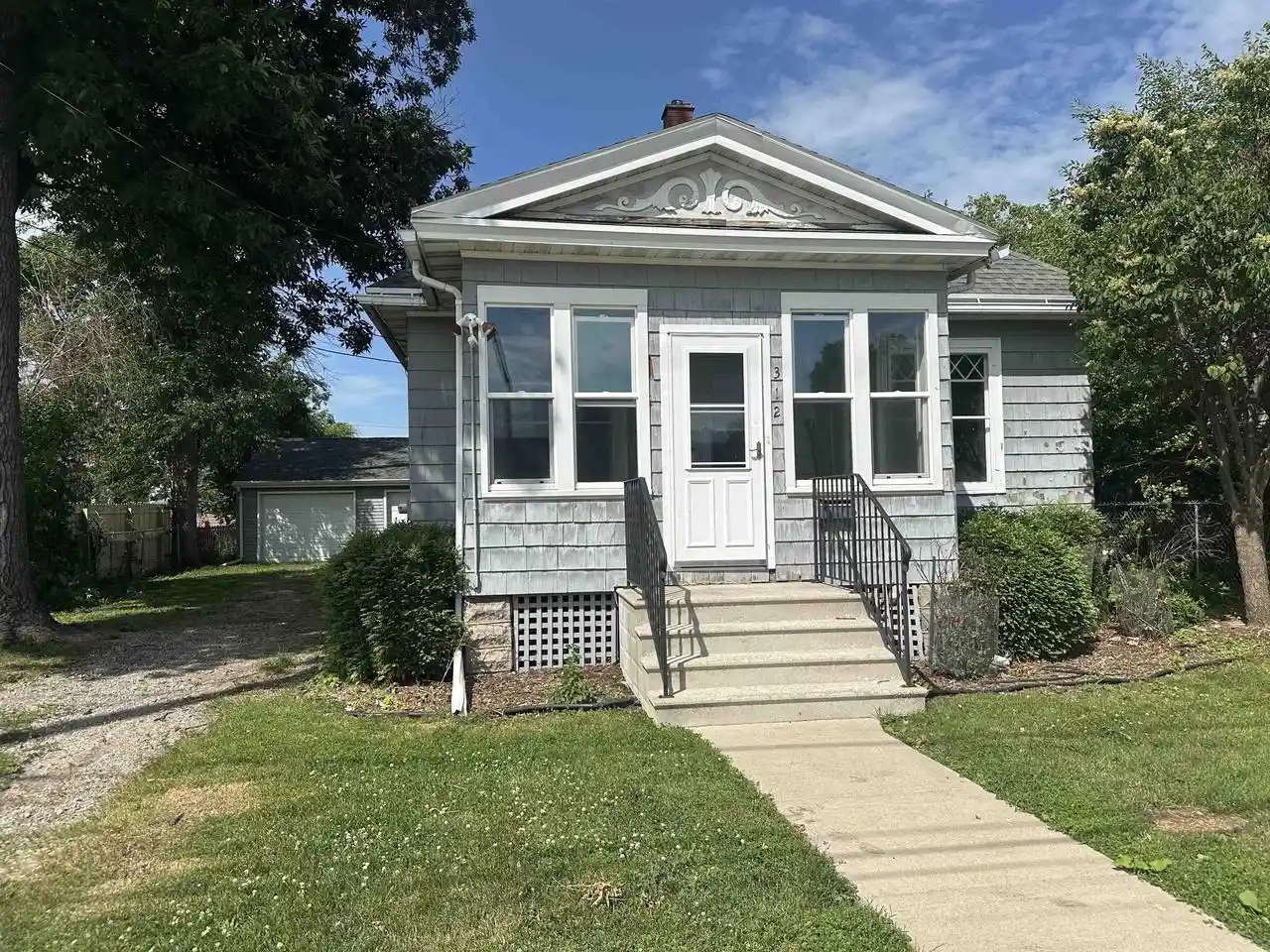 1st image of 312 E Franklin Avenue Avenue, Neenah, WI 54956 | MLS# 50328616